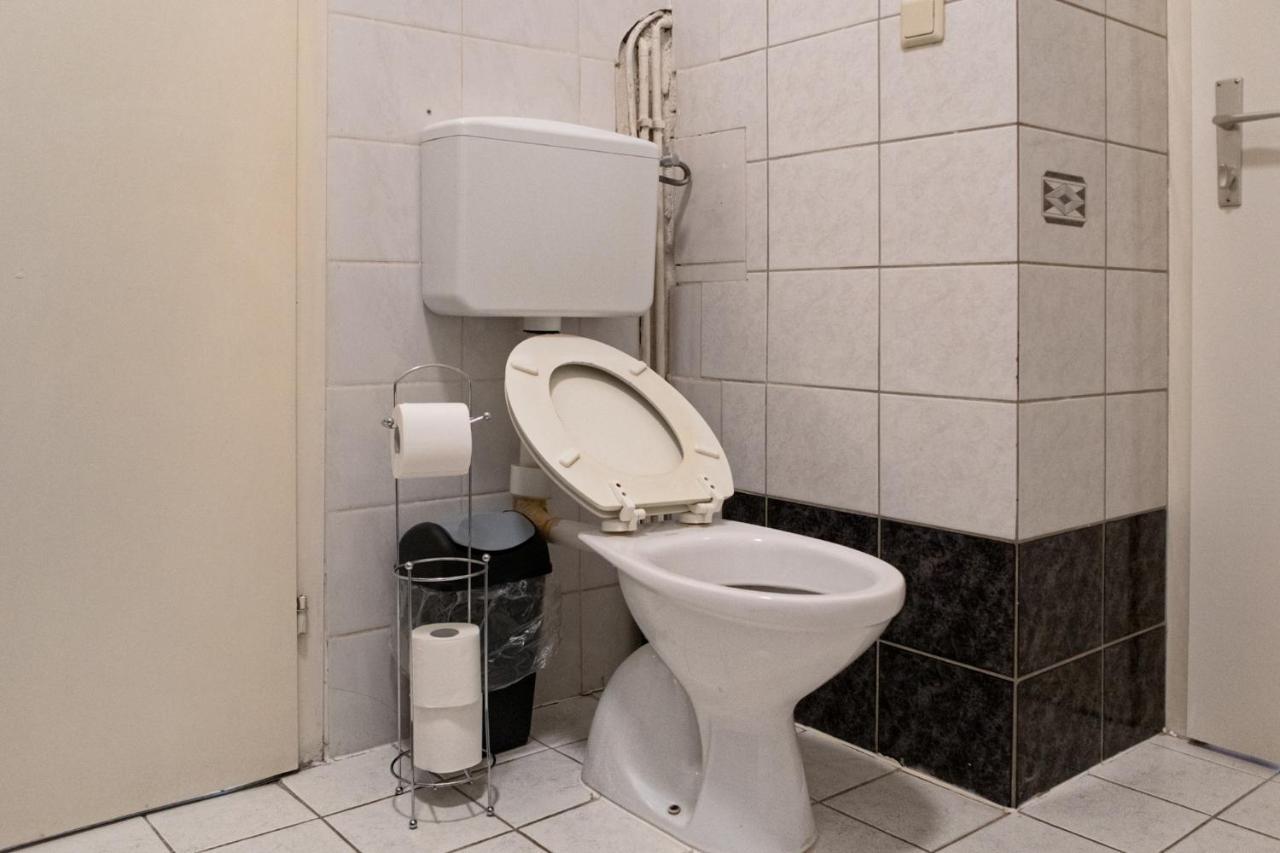 Spacious 2Br Apt.-Near Wiener Stadthalle المظهر الخارجي الصورة